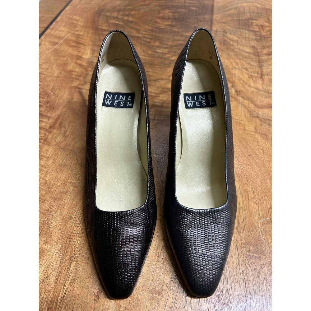 Vtg‎ 90s Nine West Women’s 8 Brown Leather Pointed Toe Heel Pumps Classic Shoes